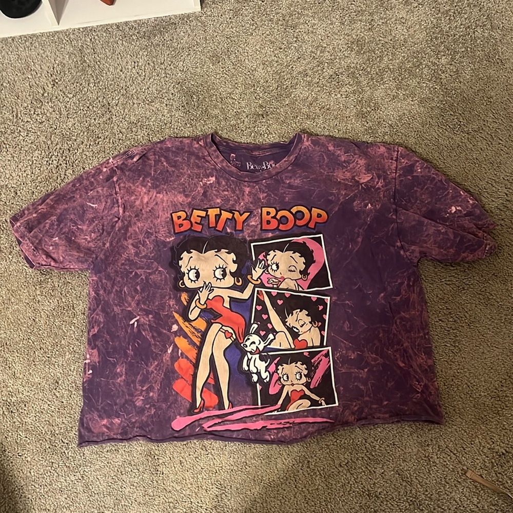 Betty boop graphic tee